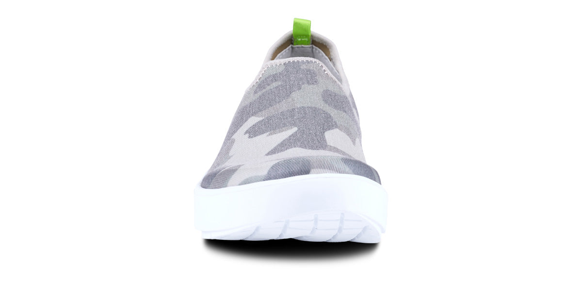 Women's OOmg eeZee Low Shoe - Green Camo