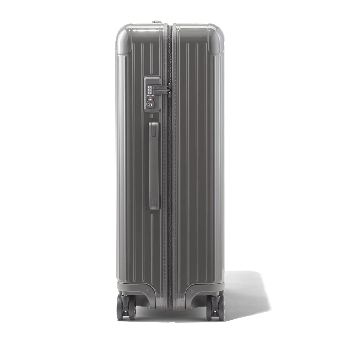 ESSENTIAL Check-In L - Taesua