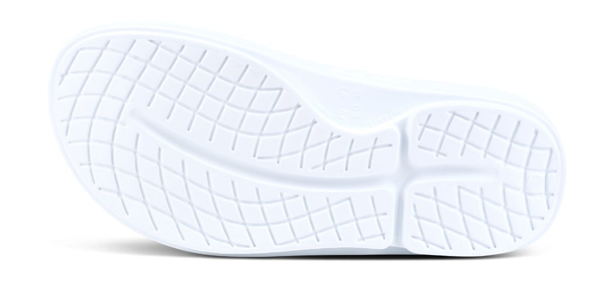 Women's OOahh Luxe Slide Sandal - White