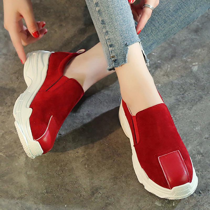 Women Round Toe Sneakers Casual Comfort Slip On Shoes
