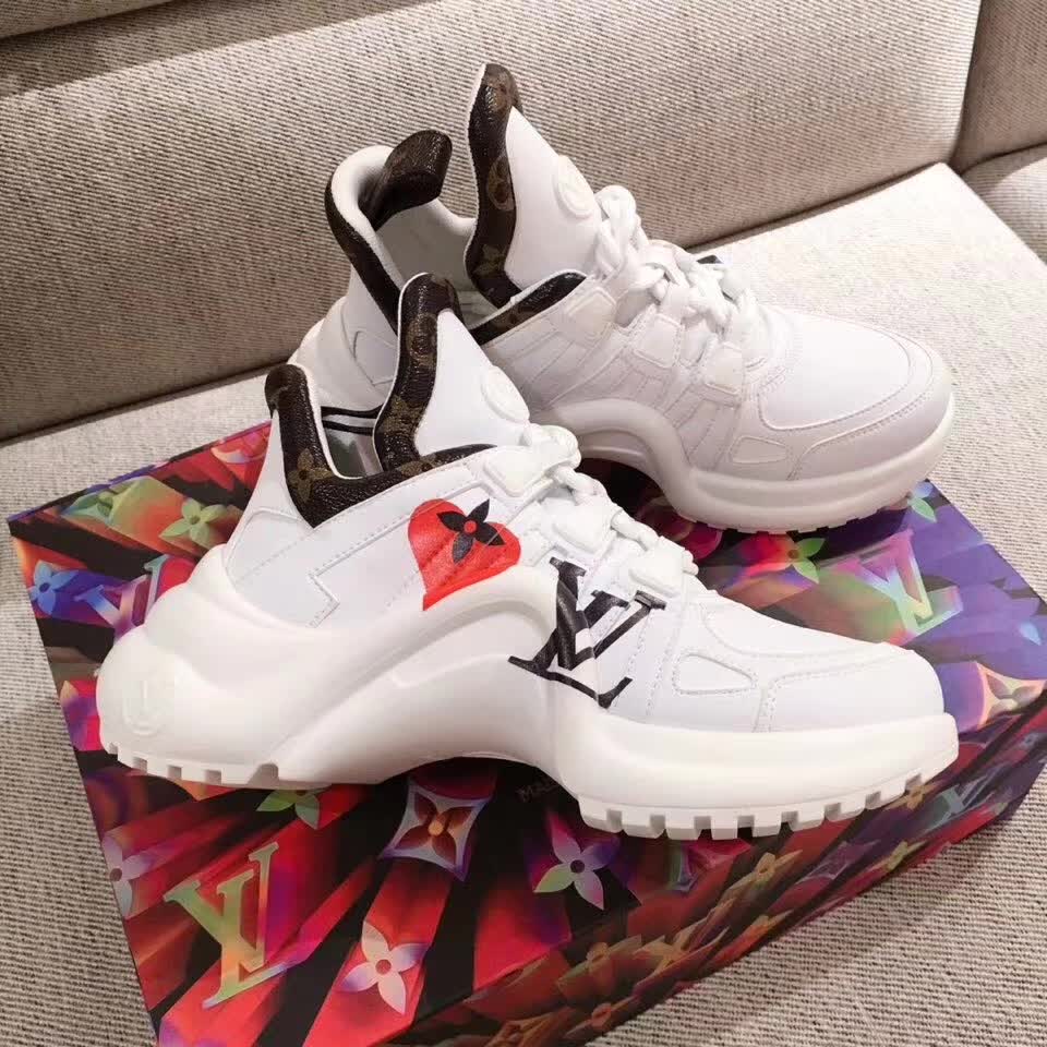 20秋季最新专柜款-路易威登LV限量新款休闲鞋，原版定制图案拼接牛皮，手感超级软糯厚实！保留原皮本色，总体呈现哑光质感