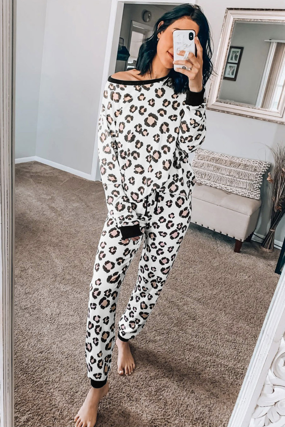 淡雅豹纹长袖运动休闲家居两件套