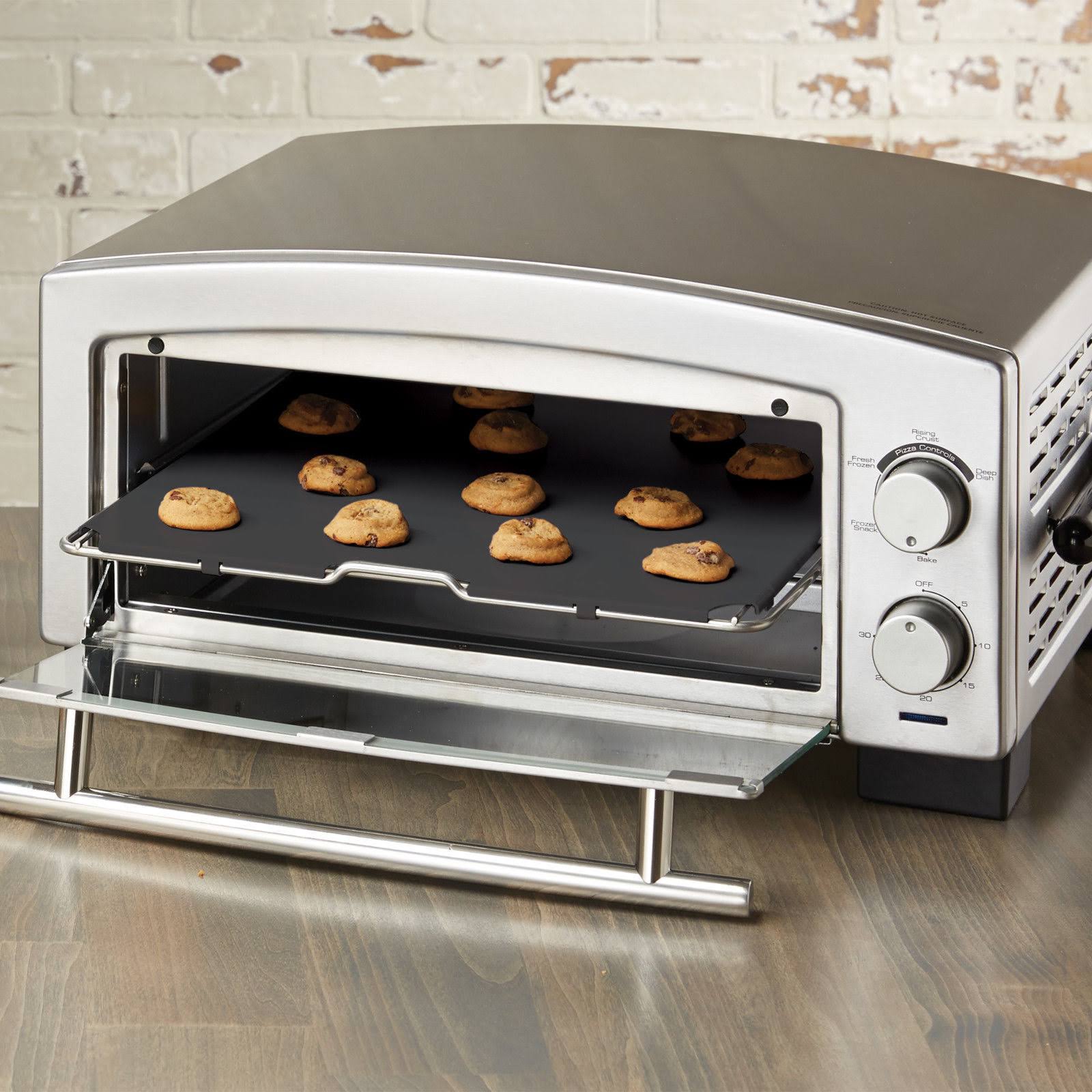 BLACK+DECKER P300S Steel Pizza Oven - 1575W - Silver