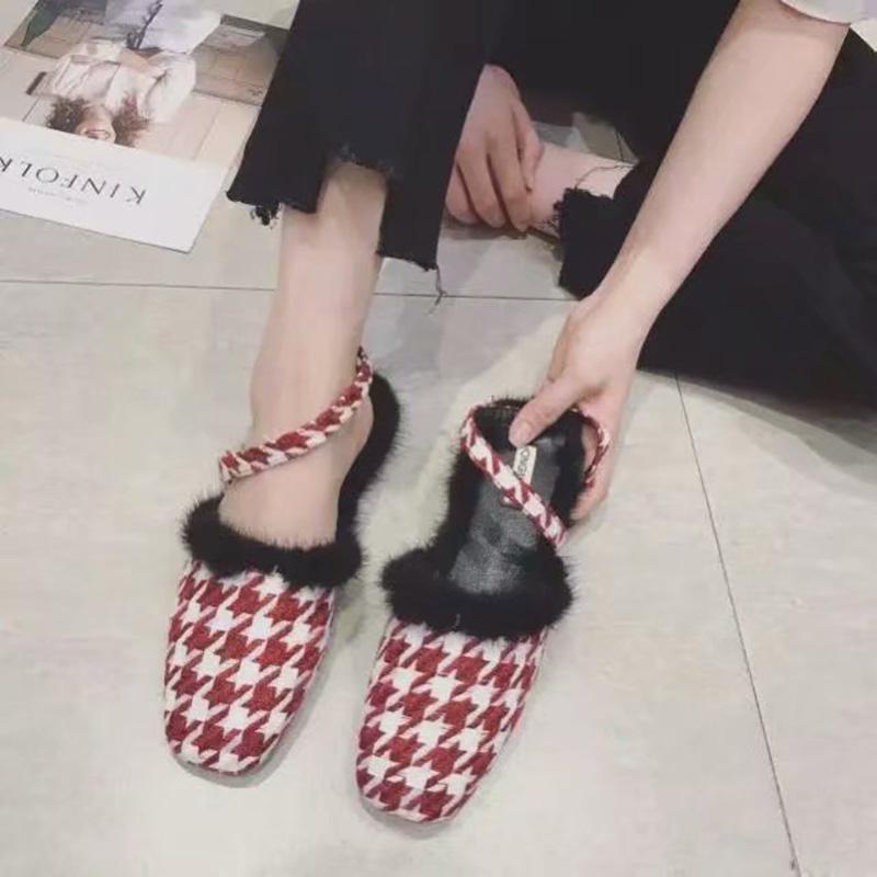 Women Closed Toe Sandals Casual Comfort Shoes