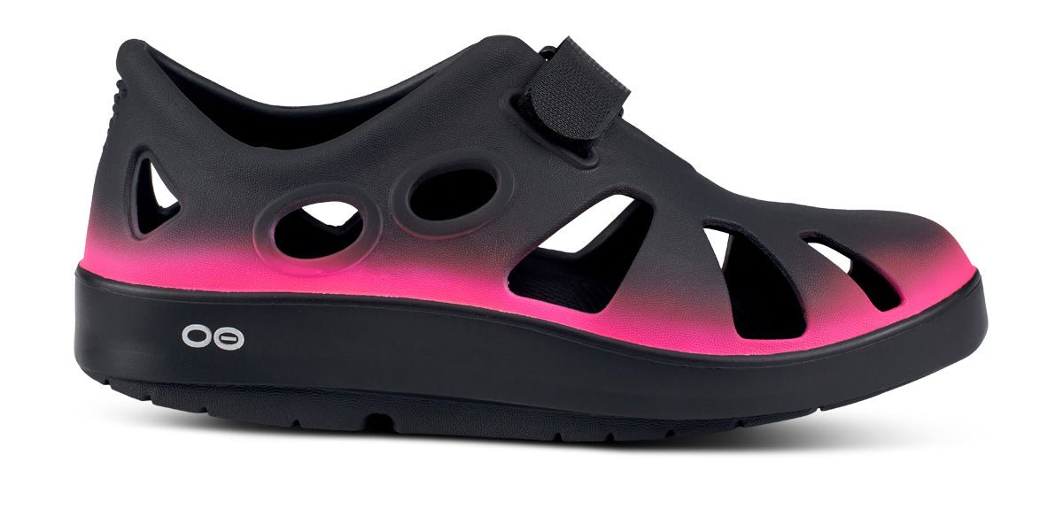 Women's OOcandoo Sandal - Pink
