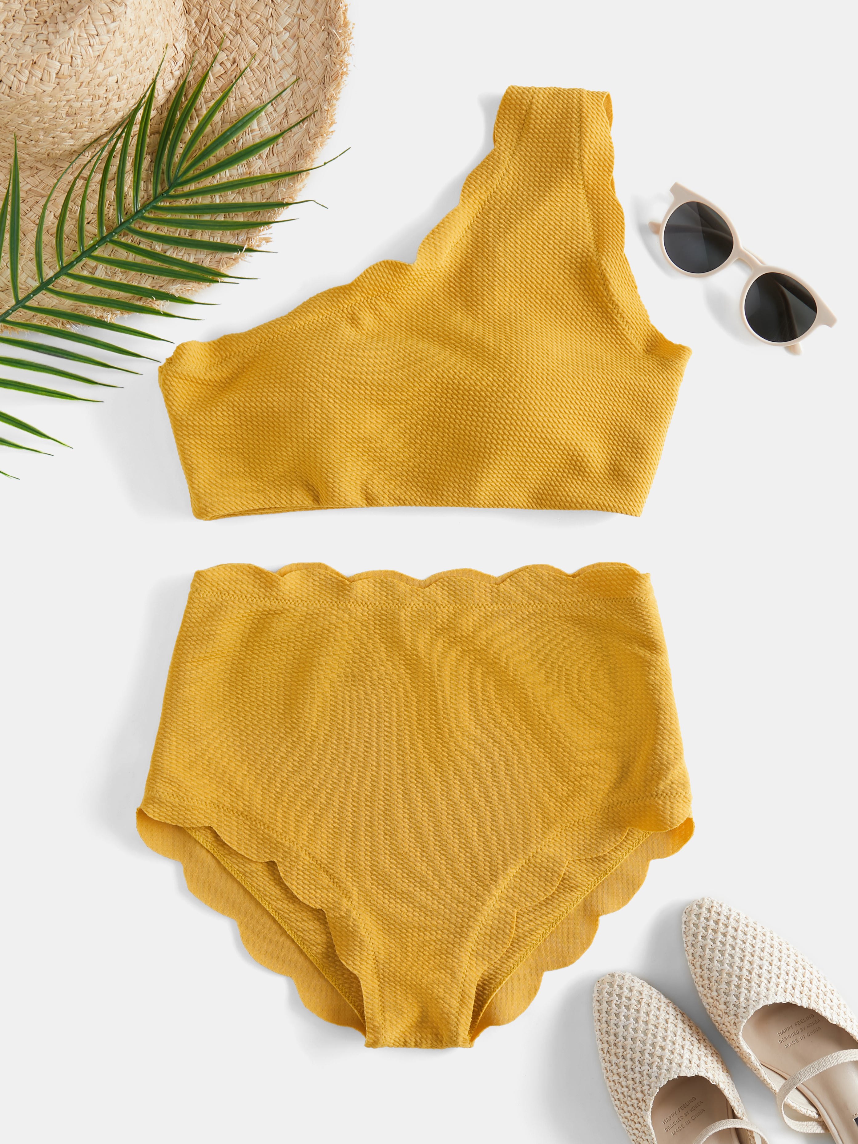 Solid One Shoulder Wave Hem Bikini