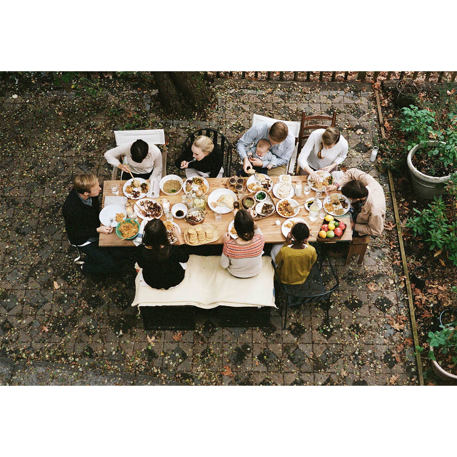 Artisan Books The Kinfolk Table: Recipes for Small Gatherings