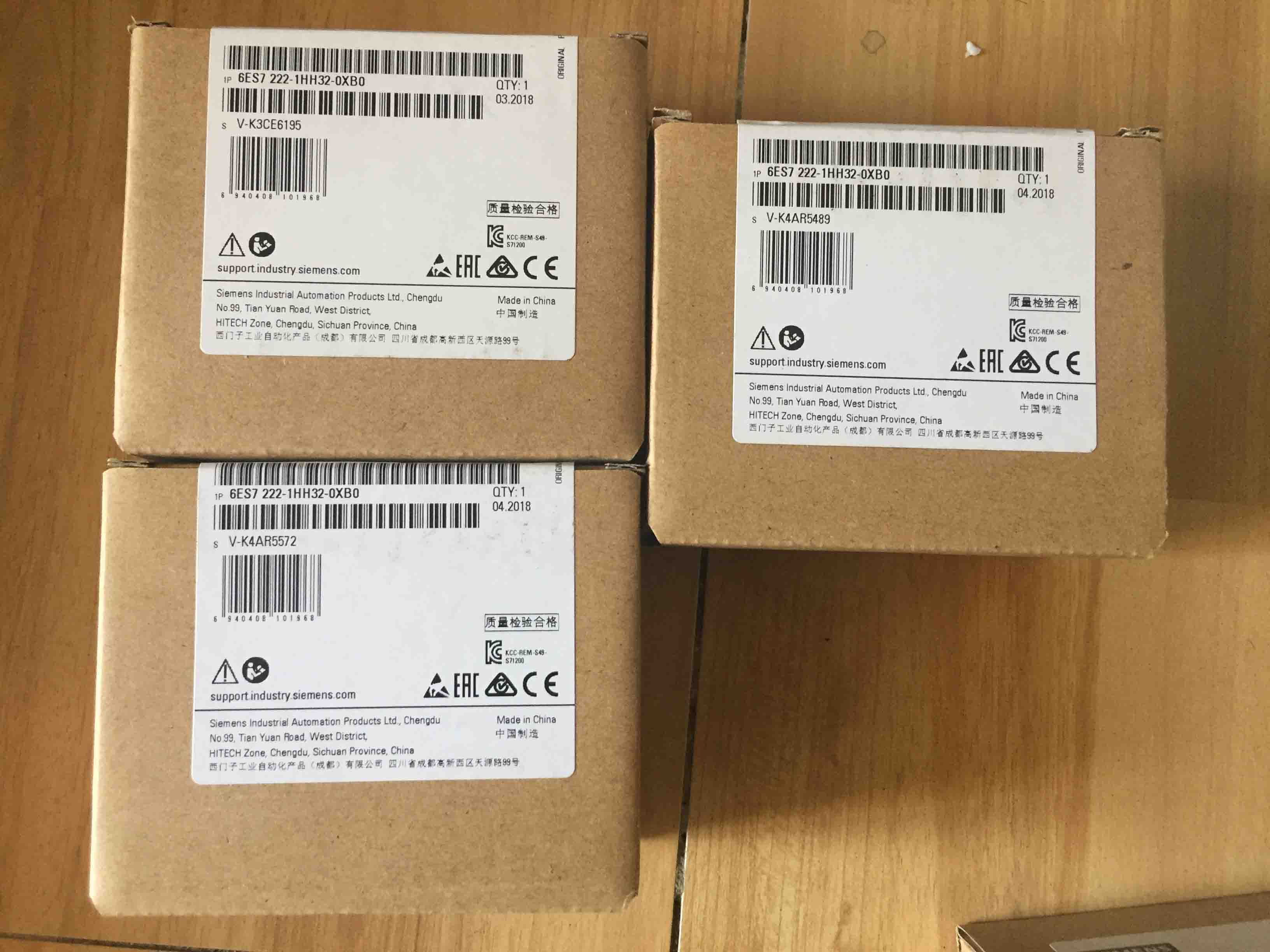 6ES7221-1BH32-0XB0 SIEMENS original new factory sealed