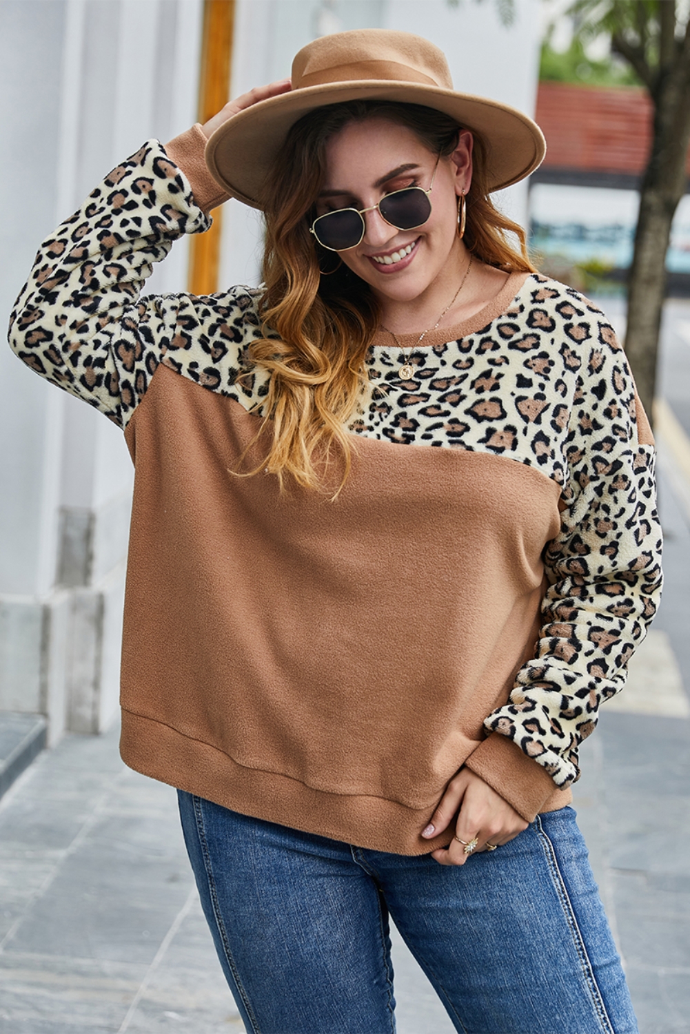 Plus Size O Neck Leopard Plush Shirt