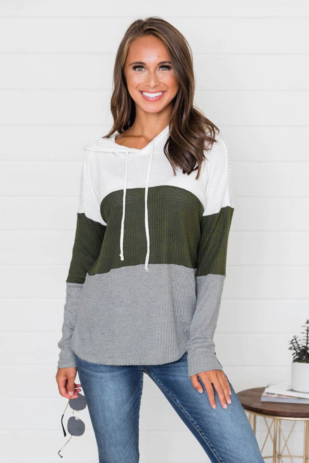 Green Color Block Drawstring Thumbhole Hoodie