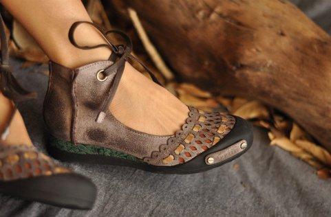 Hollow-Out Flat Heel Suede Loafers