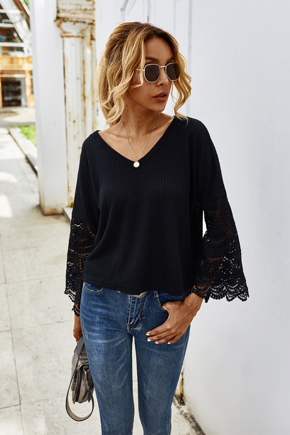 Autumn Knitted V Neck Shirt with Lace Sleeves