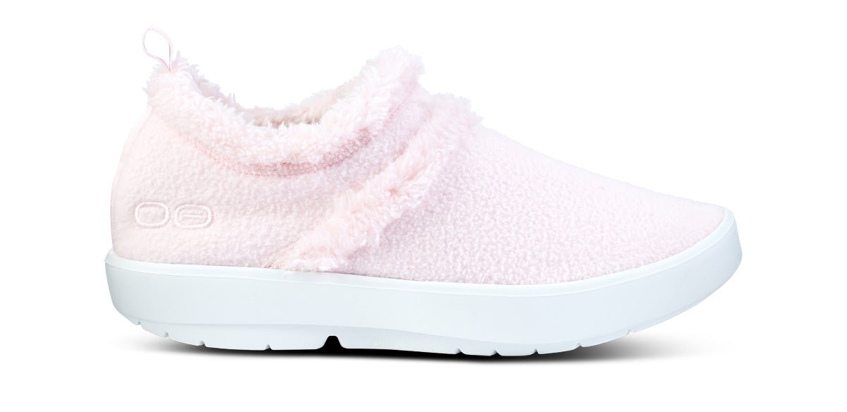 Women's OOcoozie Low Shoe -  Pink
