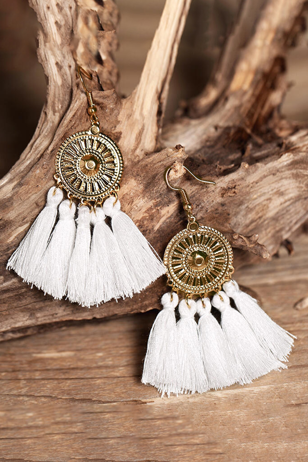 白色流苏精致耳环