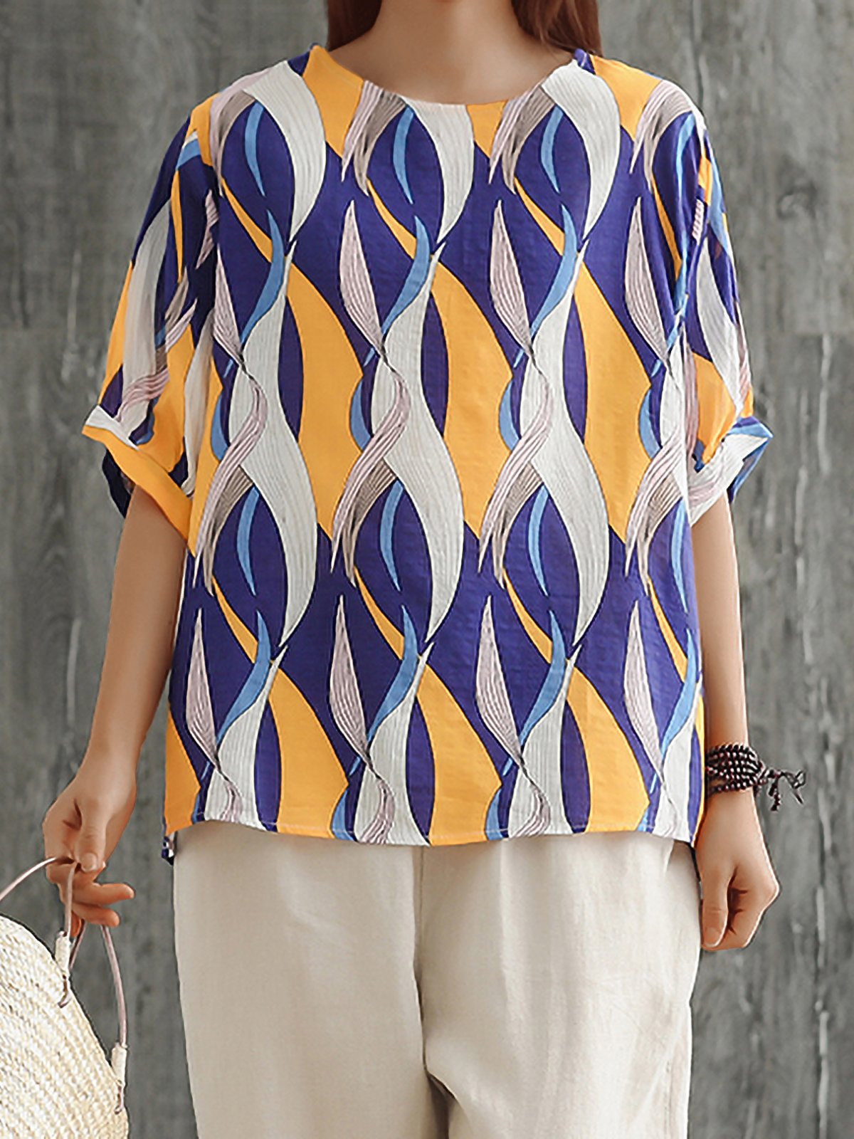 Plus Size Women Cotton And Linen Round Neck Short Sleeve Vintage Floral Casual Tops