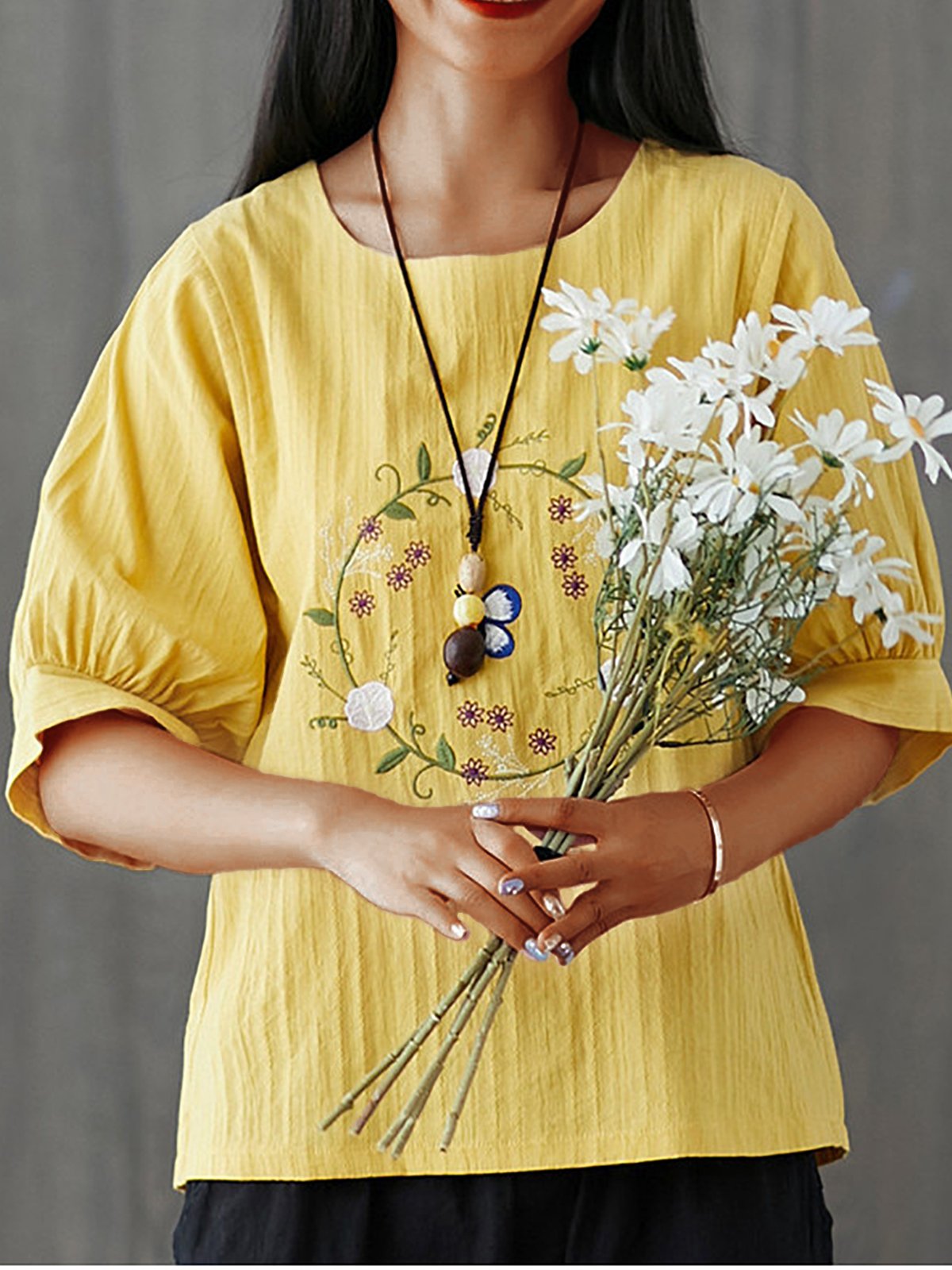 Plus Size  Women  Cotton And Linen Embroidered  Balloon Sleeves Casual  Tops