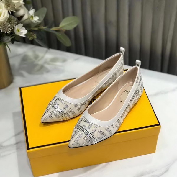 20秋季最新专柜款-芬迪Fendi2020秋季新品，鞋面是半透视纳米科技网眼布制成！水染羊皮内里垫脚，脚感超舒适！真皮大底，防滑防透潮