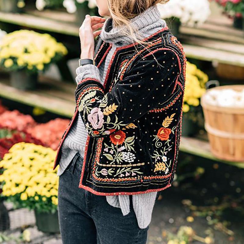 Fashion Long Sleeve Embroidery Short Blazer