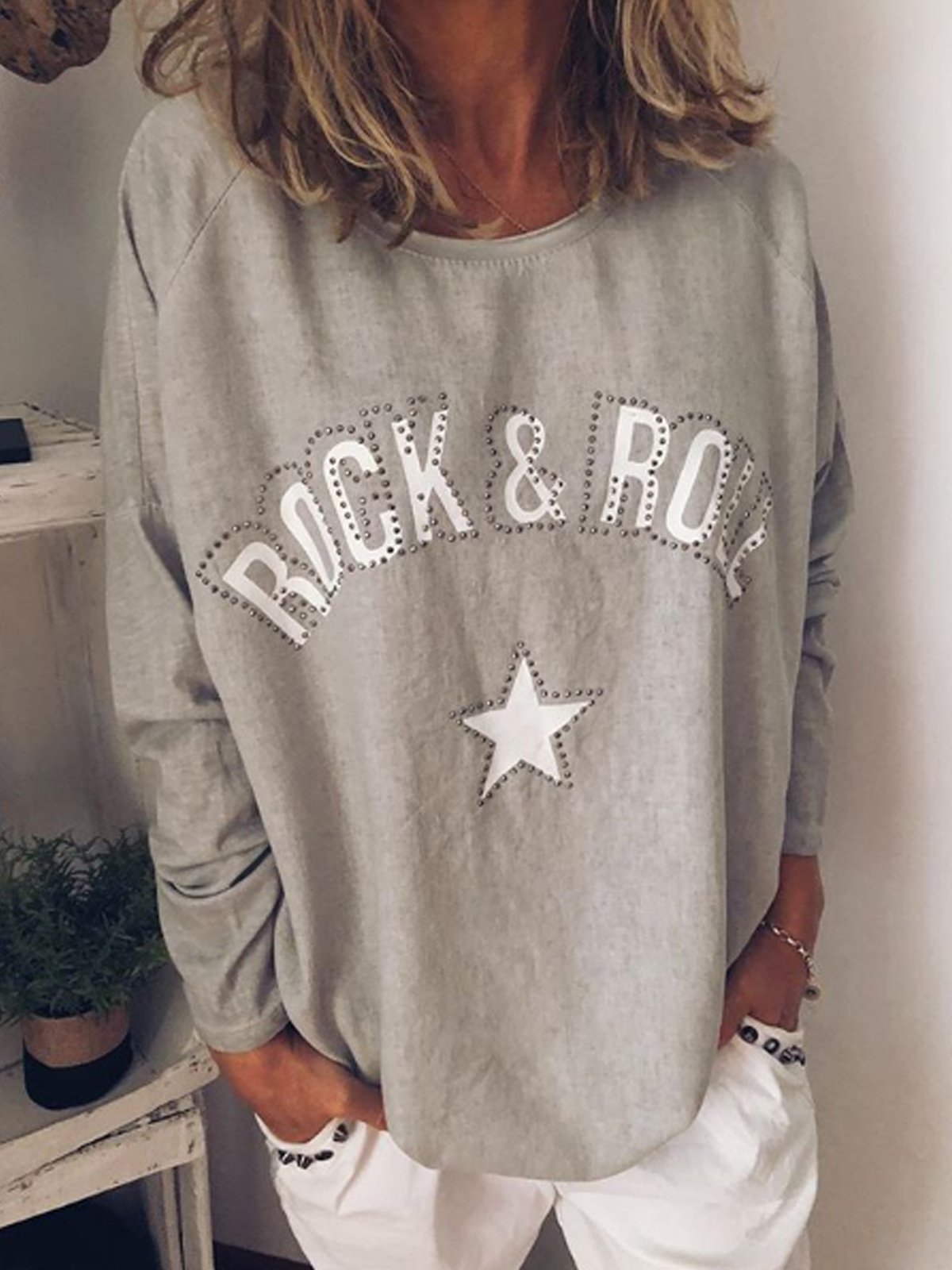Round Neck Long Sleeve Letter Shirts & Tops