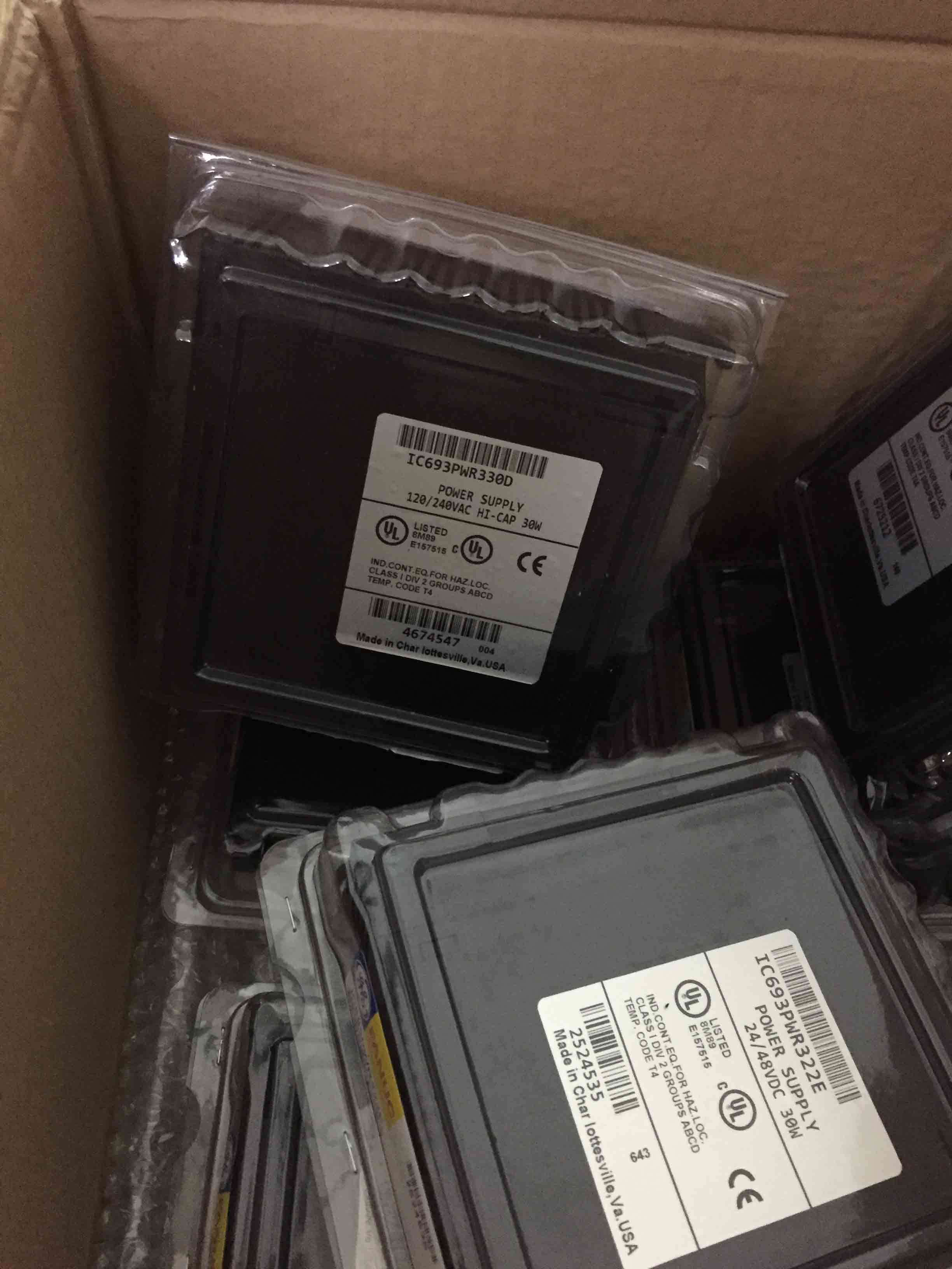 IC693PWR322 GE Fanuc Original New Factory Sealed New