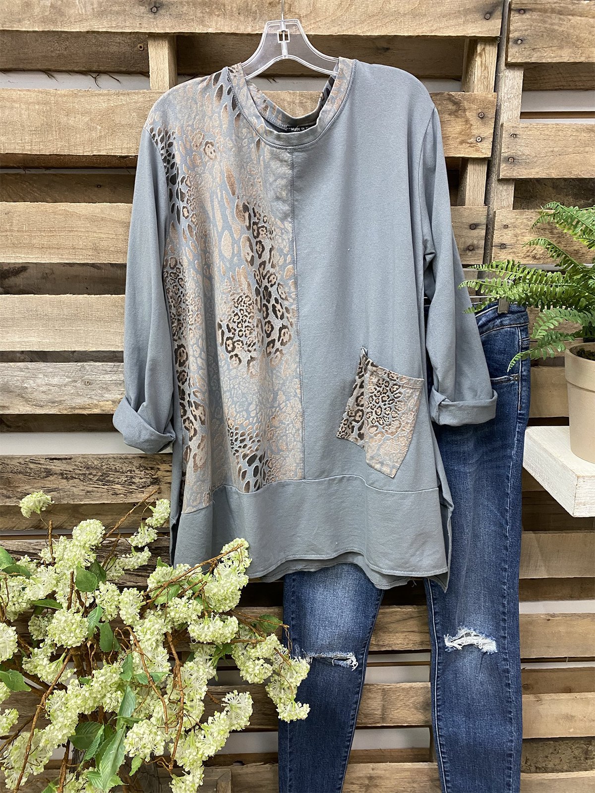 Long Sleeve Cotton-Blend Shift Leopard Shirts & Tops
