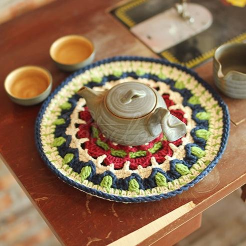 Mandala Flowers Hand-woven Tray Mat