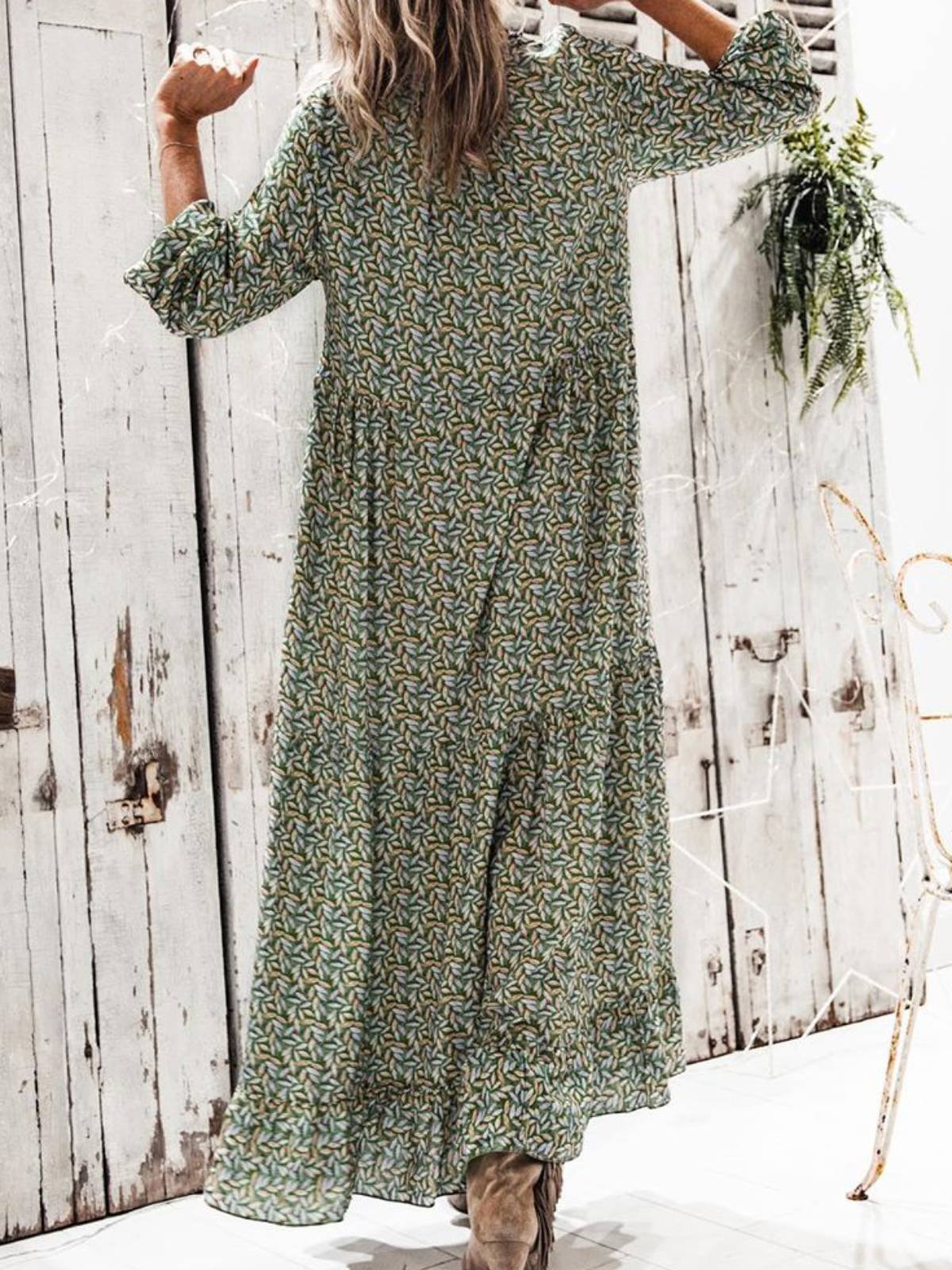 Leaves 3/4 Sleeve V Neck Printed Dresses