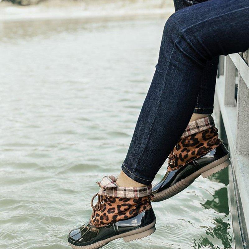 Waterproof Winter Snow Plus Size Waterproof Lace Up Duck Boots Outdoor Ankle Booties