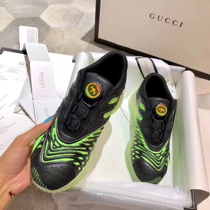 20秋季最新专柜款-古驰Gucci最新Ultrapace系列情侣款运动鞋，再推革新之作，个个配色惊艳，亮相2020时装秀