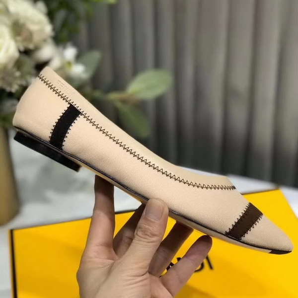 20秋季最新专柜款-芬迪Fendi2020秋季新品，鞋面是半透视纳米科技网眼布制成！水染羊皮内里垫脚，脚感超舒适！真皮大底，防滑防透潮