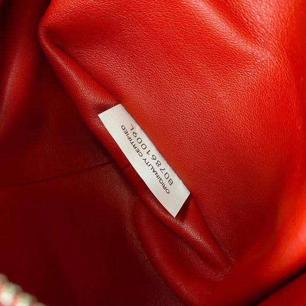 【原版皮】宝缇嘉/BV 打结包，饺子称号，仙女一定要入手，日常百搭，容量实在优秀，质感好的没得说，很能装哦，款号：629635