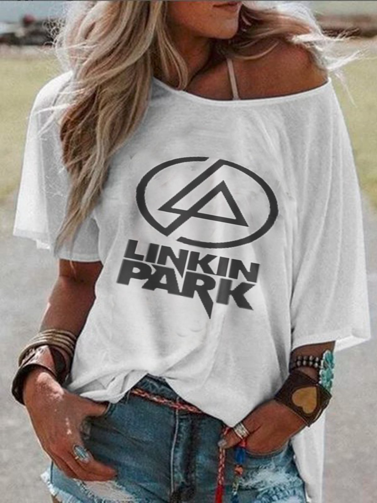 White Shift Short Sleeve Crew Neck Shirts & Tops