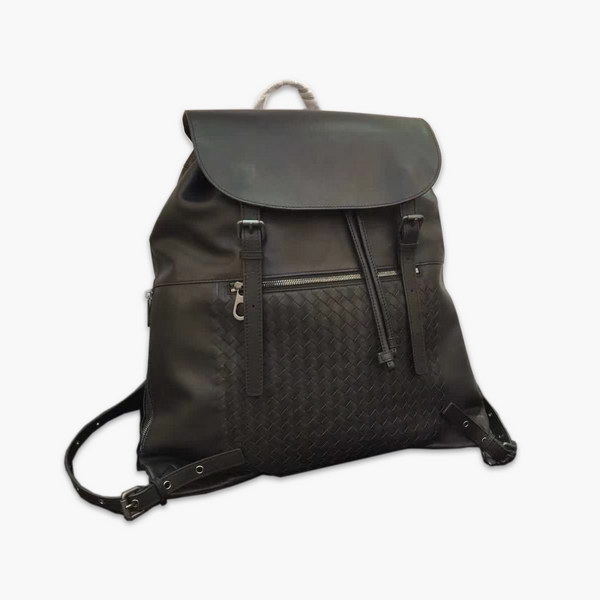 【原版皮】宝缇嘉/BV 男士双肩背包，独特的设计理念，休闲中带有个性，包包容量大，左右幅带有拉链袋，开口大能装笔记本电脑等电子产品，款号：80187908