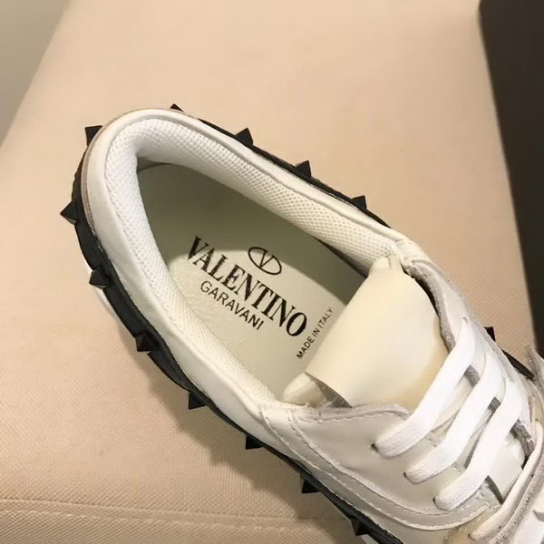 20秋季最新专柜款-华伦天奴Valentino秋季新款重工型铆钉休闲鞋 原版完美楦形.演绎完美选择的你.