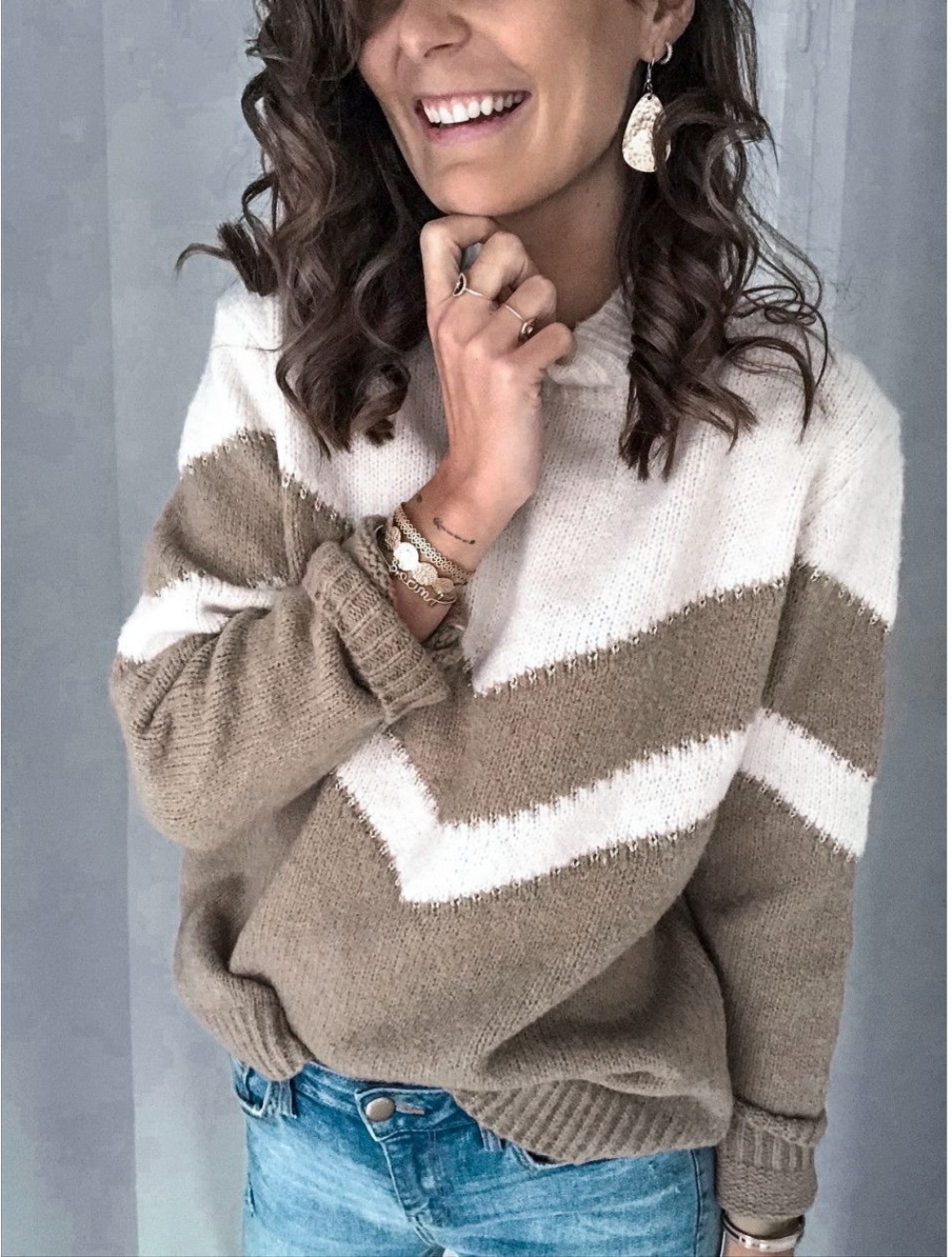 O Neck Wavy Striped Loose Pullover Sweater