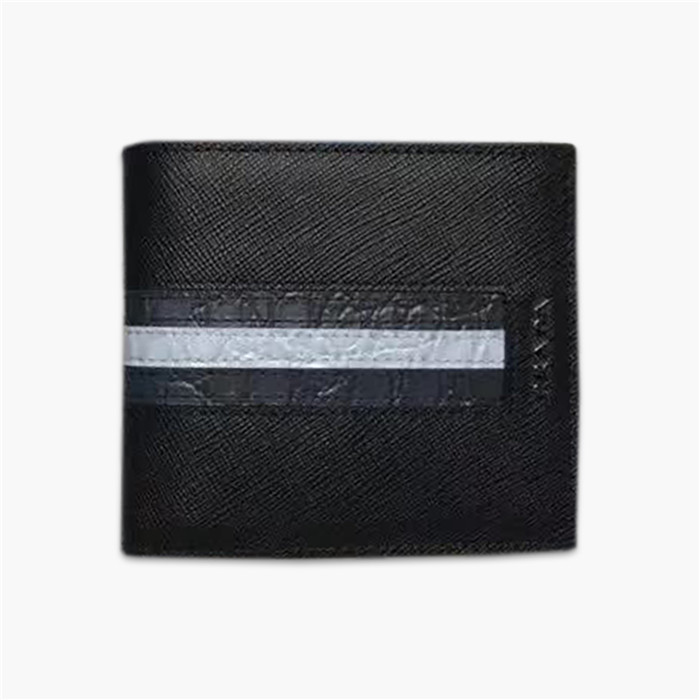 【原版皮】普拉达/Prada 短款钱夹，选用十字纹小牛皮镶嵌彩带鳄鱼纹裁制而成，经典之作，简单时尚，款号：2M0513