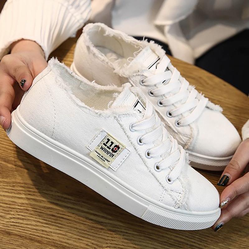 Women Canvas Sneakers Breathable Comfortable Shoes