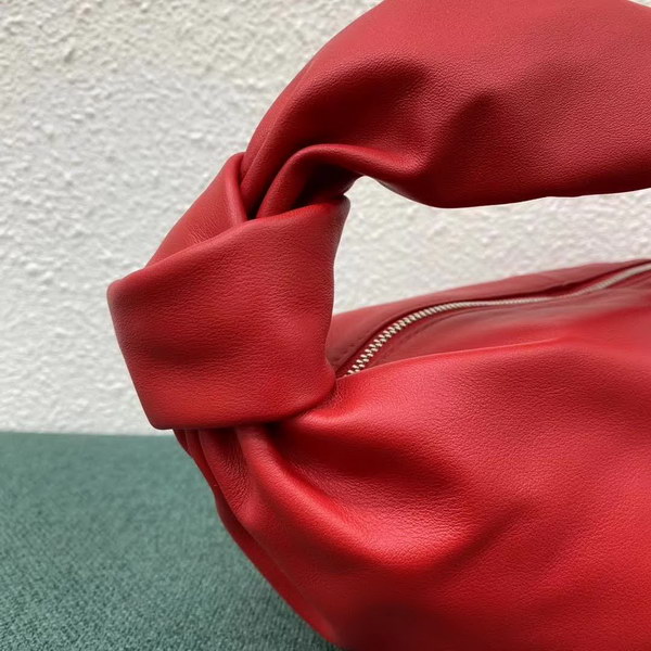 【原版皮】宝缇嘉/BV 打结包，饺子称号，仙女一定要入手，日常百搭，容量实在优秀，质感好的没得说，很能装哦，款号：629635