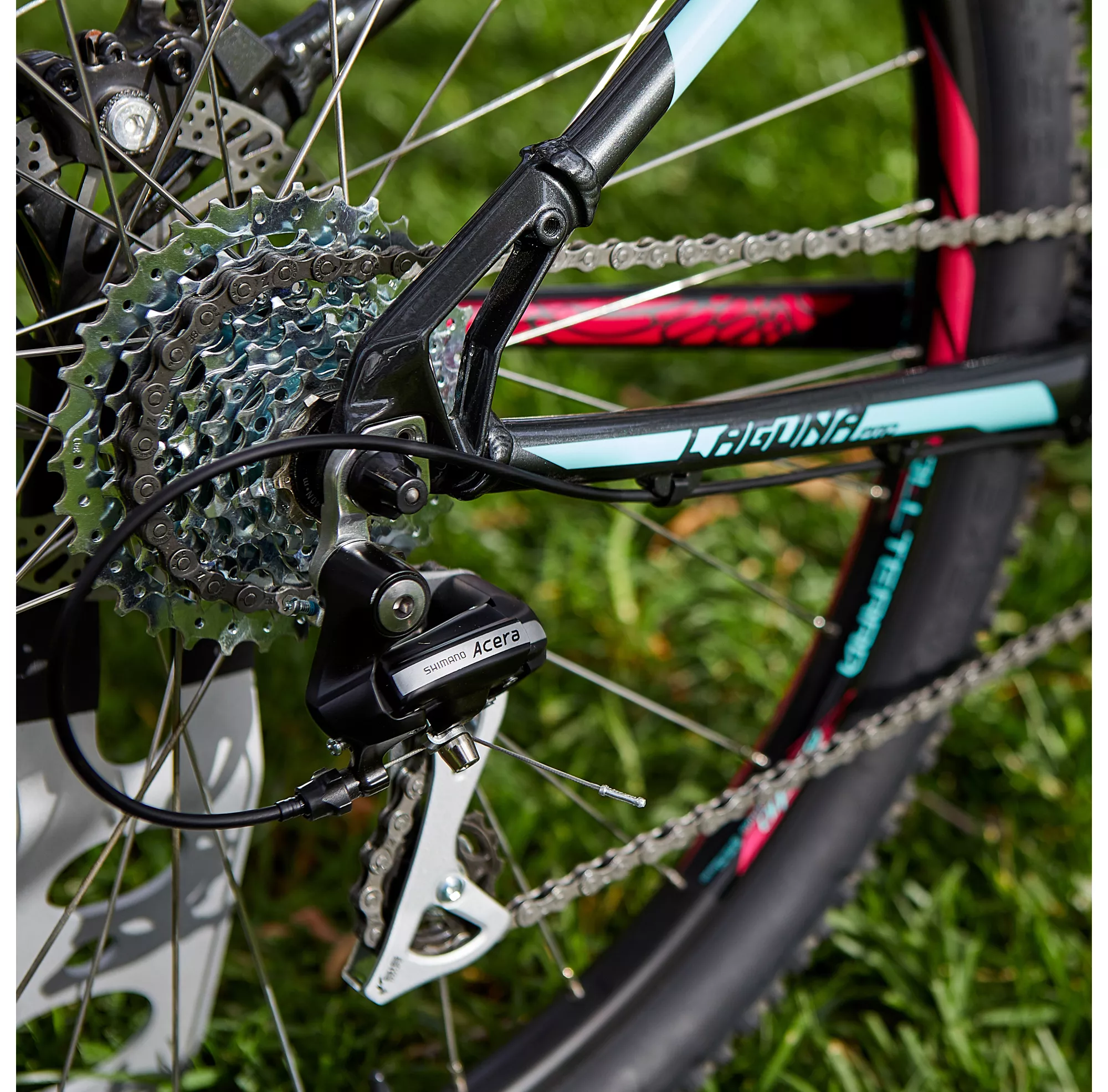 GT Women's Laguna Pro Mountain Bike