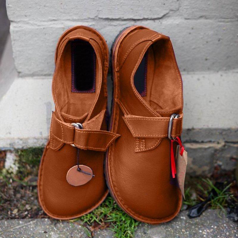 Women Soft Leather Adjustable Buckle Flat Loft Shoes