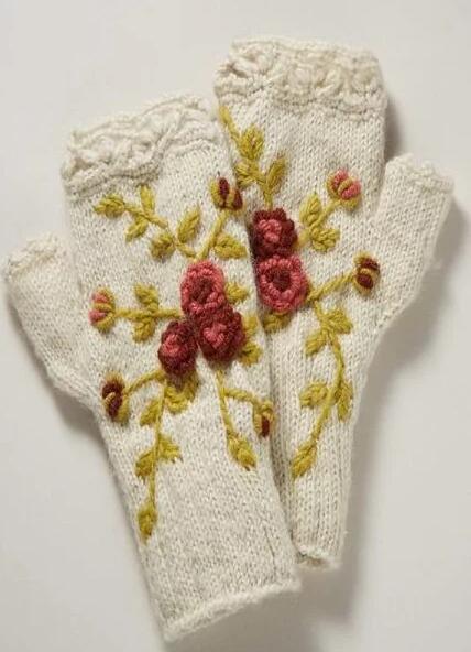 White Floral Knitted Casual Gloves & Mittens