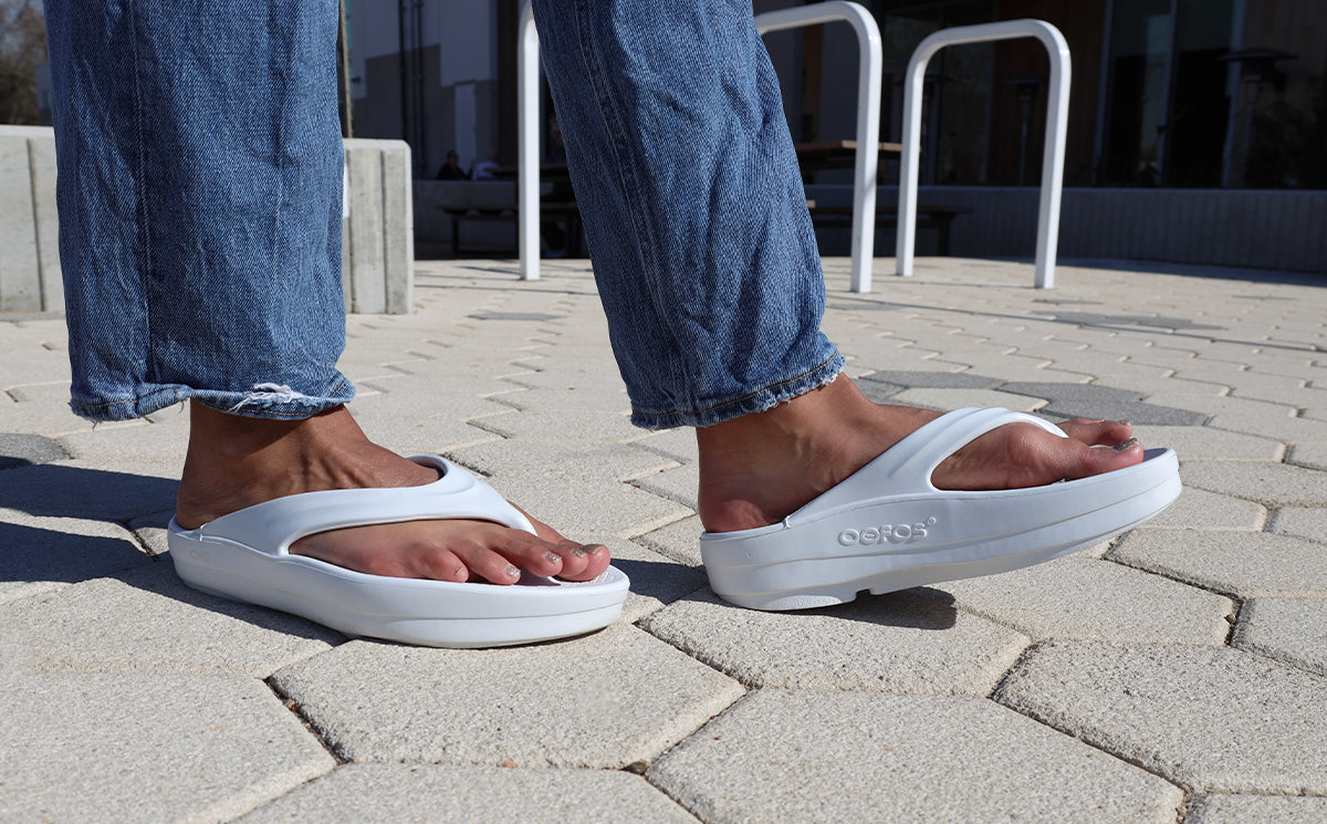 Women's OOmega OOlala Sandal - White