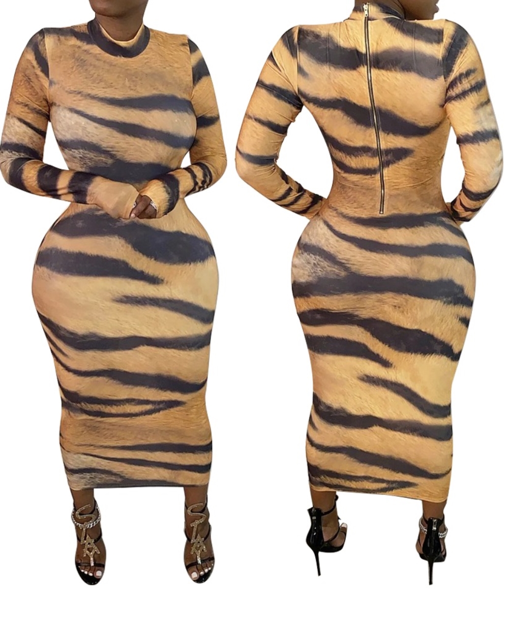 Sexy Tiger Print Long Curvy Dress with Full Sleeves