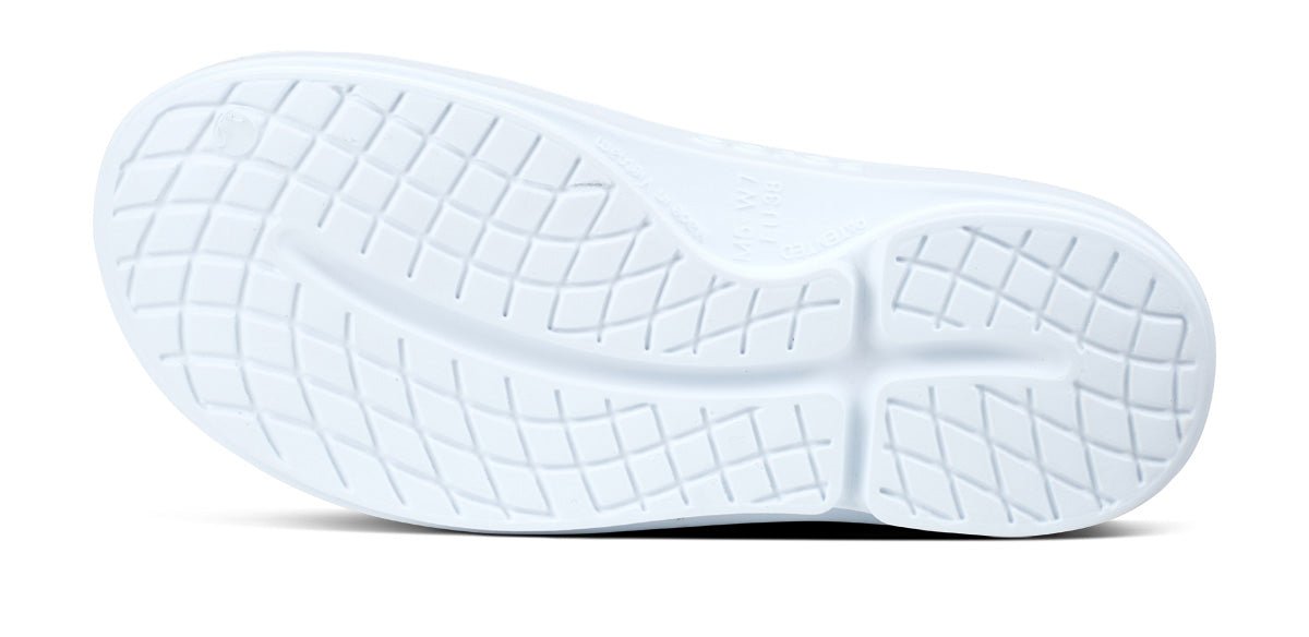 Women's OOcloog Limited Edition Clog - Cherry Blossom