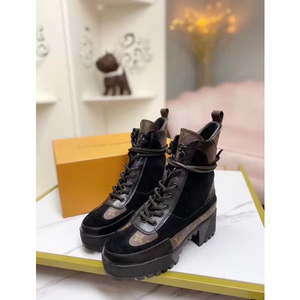 20秋季最新专柜款-路易威登LV2020早秋经典高跟马丁靴沙滩靴，鞋面牛皮/老花皮拼接 牛皮里 整条鞋带都是真皮切条 跟高7cm水台3.5cm 大气显瘦增高 好走不累脚