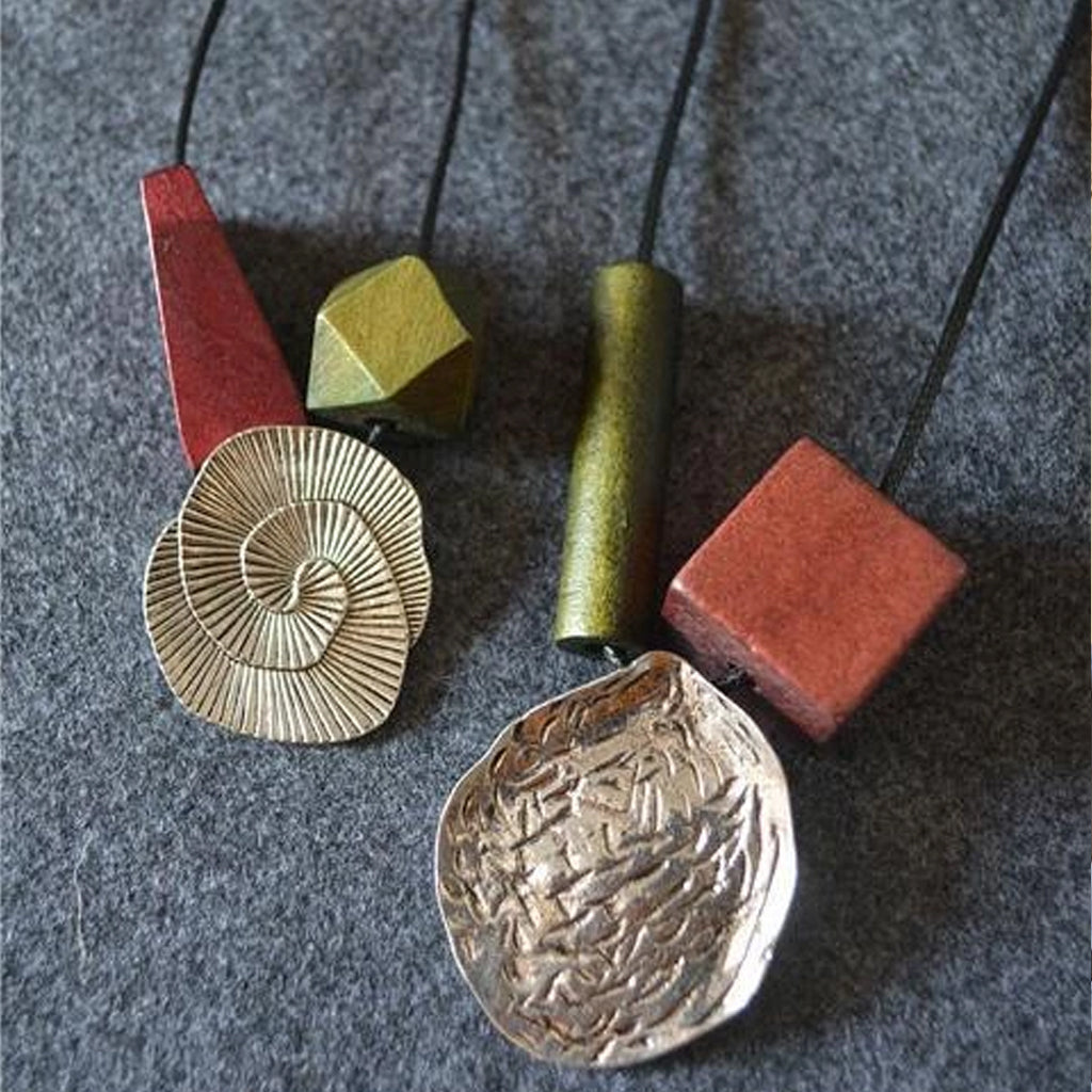 Vintage Irregular Wood Alloy Necklace