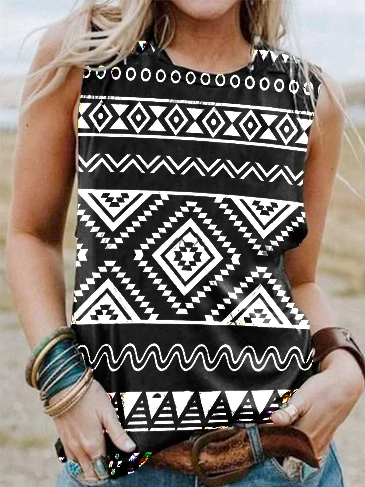 Geometric Cold Shoulder Jersey Shirts & Tops