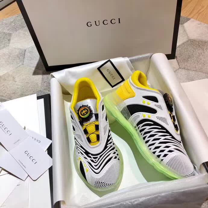 20秋季最新专柜款-古驰Gucci最新Ultrapace系列情侣款运动鞋，再推革新之作，个个配色惊艳，亮相2020时装秀