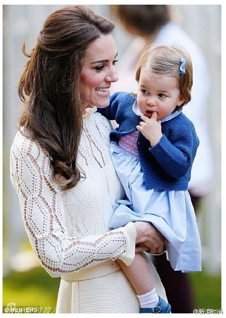 商品默认相册图片数量很多