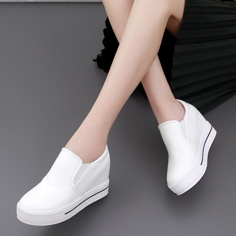 Round Toe Women Platform PU Fashion Sneakers